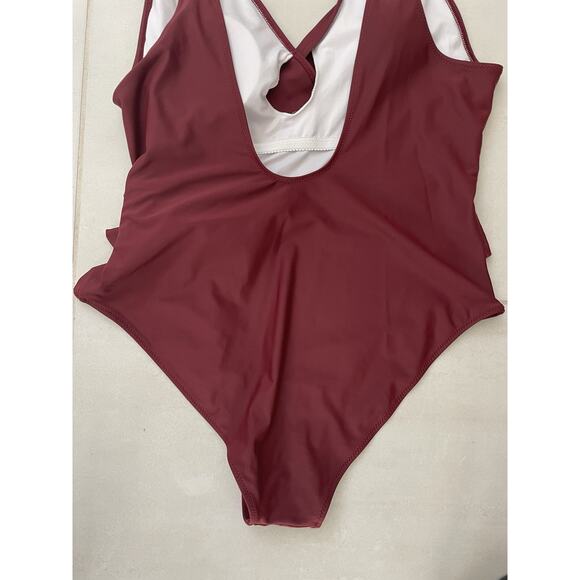 Cupshe Swim One Piece Swimsuit Wrap Swimwear Burgundy - Picture 6 of 8